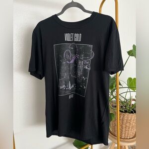 Violet Cold – Noir Kid Black Graphic T-Shirt